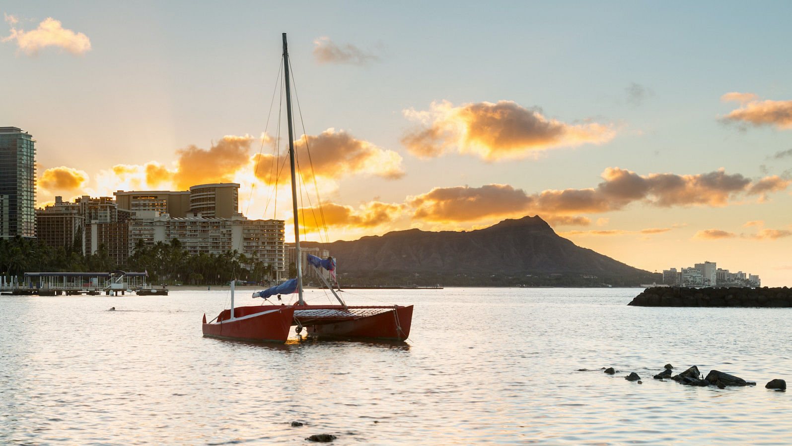 Hyr en båt i Hawaii