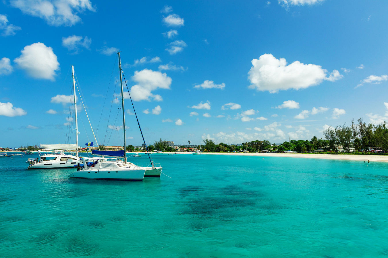 Hyr en båt i Barbados