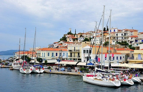 Rent a boat in Poros island