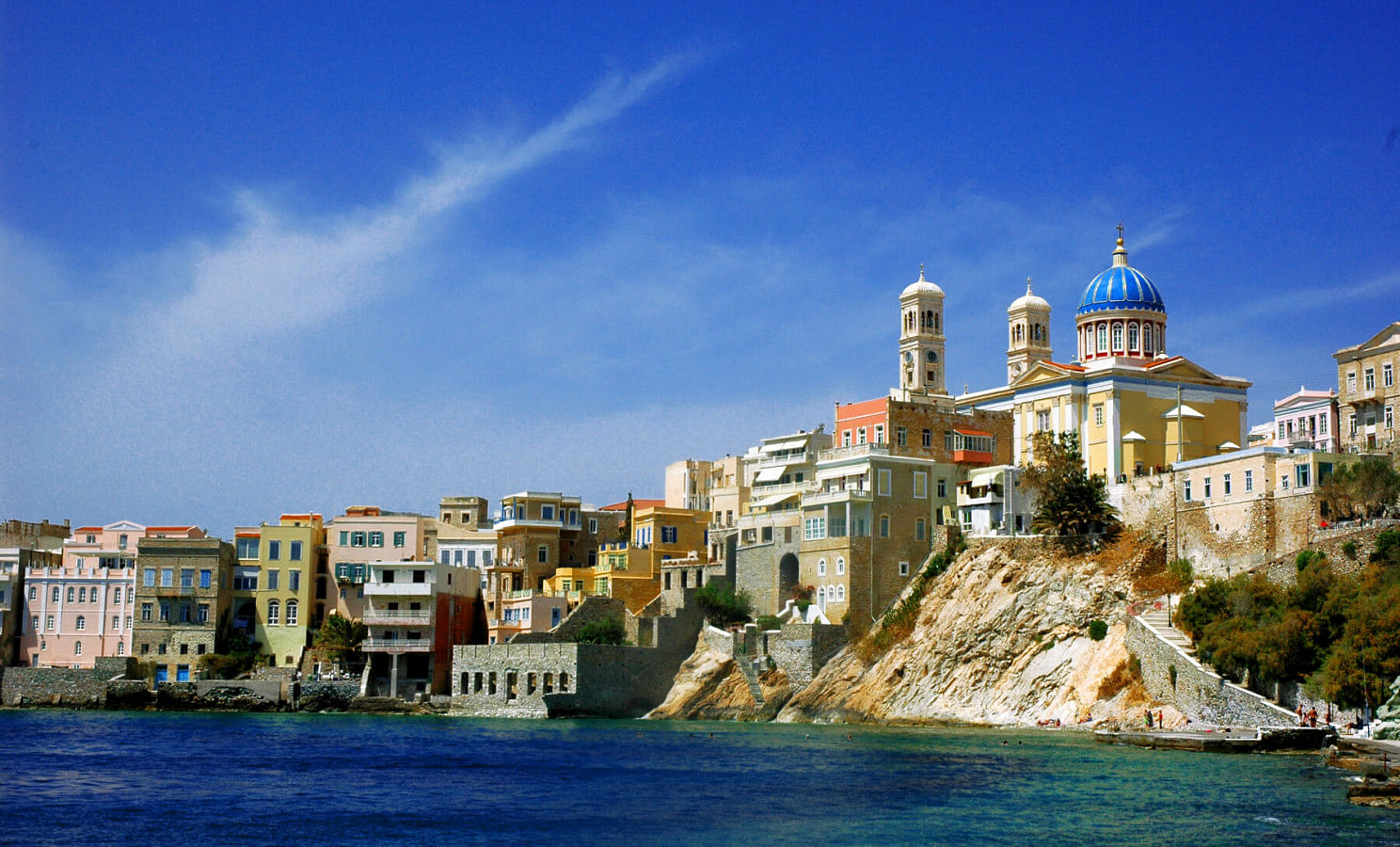 Rent a boat in Syros Island