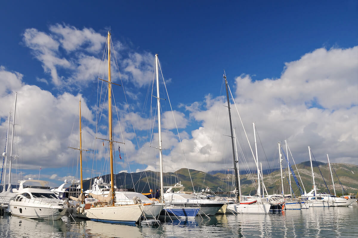 Rent a boat in Tivat